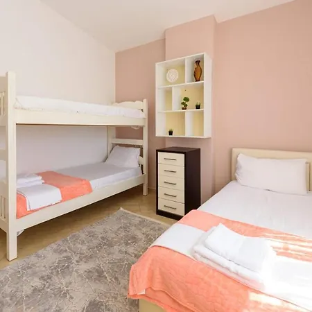 Apartment Veliu's