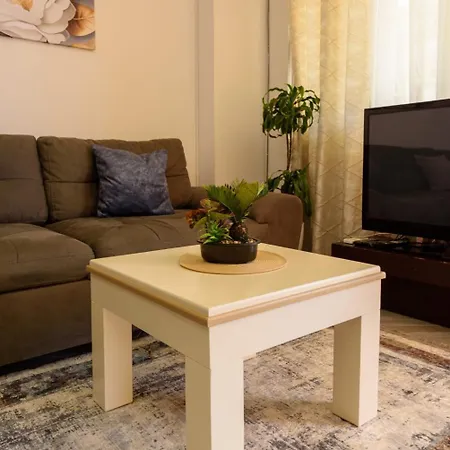 Veliu's Apartment *