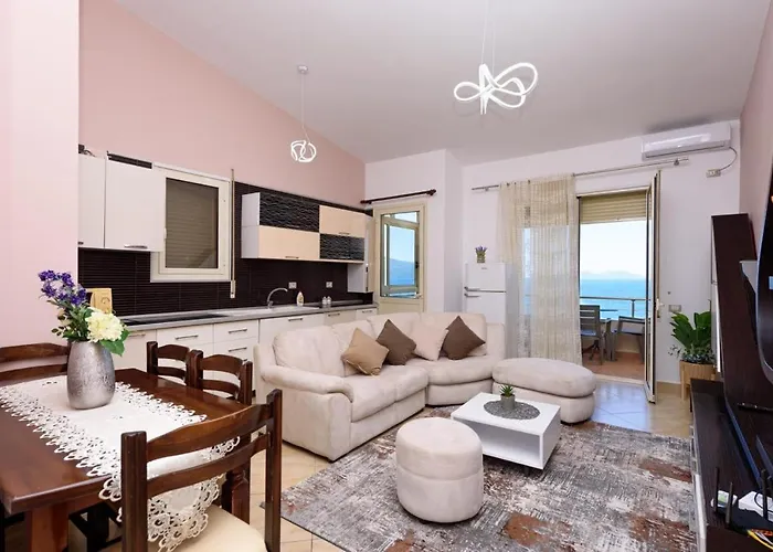 Apartamento Veliu's *